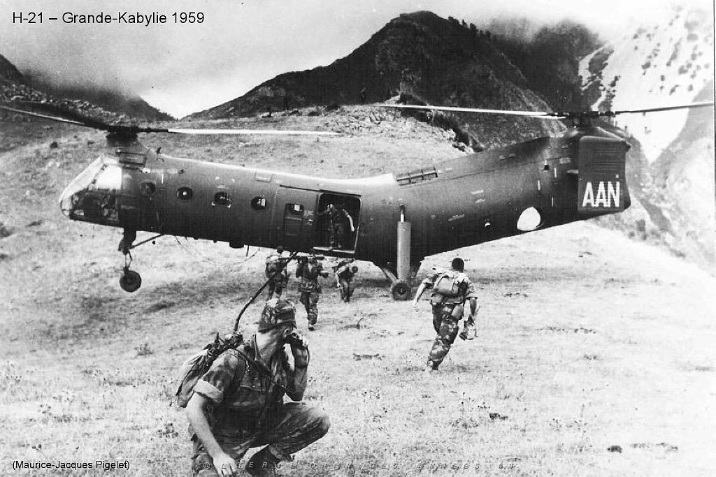 98 - Helicopteres de combat (1)-Helicopteres d'assaut_000048.jpg